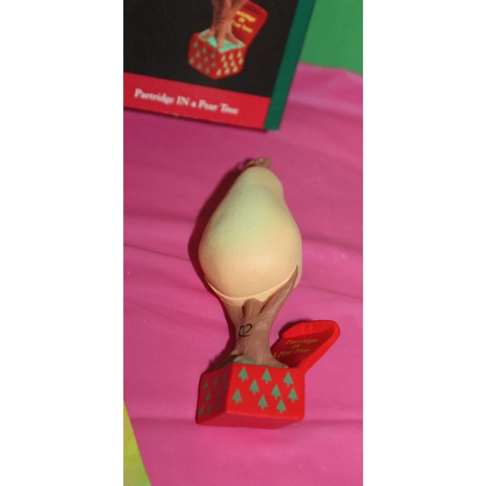 Hallmark Keepsake Partridge In A Pear Tree Christmas Holiday Ornament QX5234
